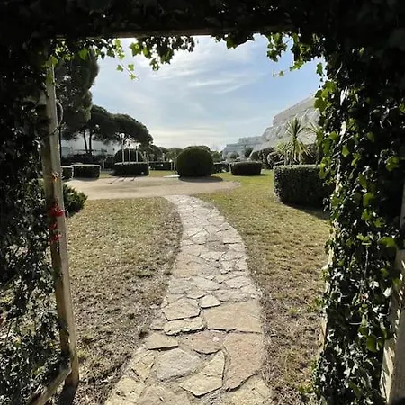 Chez Jorge Et Mae - Studio 4 Pers. La Fregate - Grau Du Roi- France Le Grau-du-Roi Extérieur photo